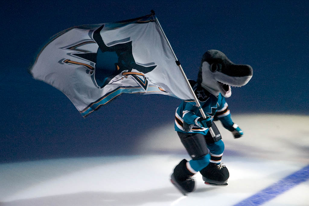 Sharkie_with_flag