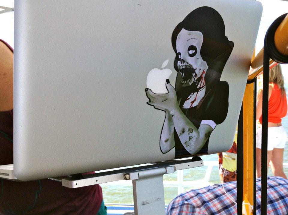 374385_10153048836075131_248407548_n