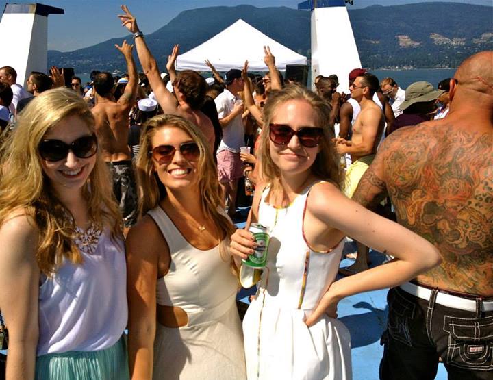 557661_10153048838010131_403393619_n